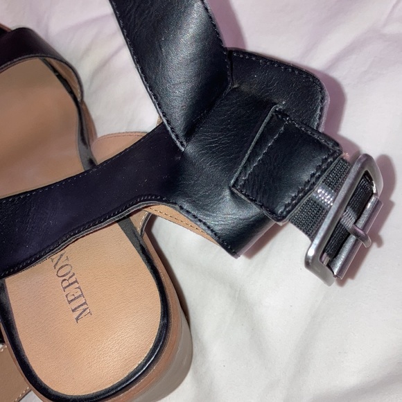Merona Chunky Heel Shoes with straps at ankle - Picture 4 of 13